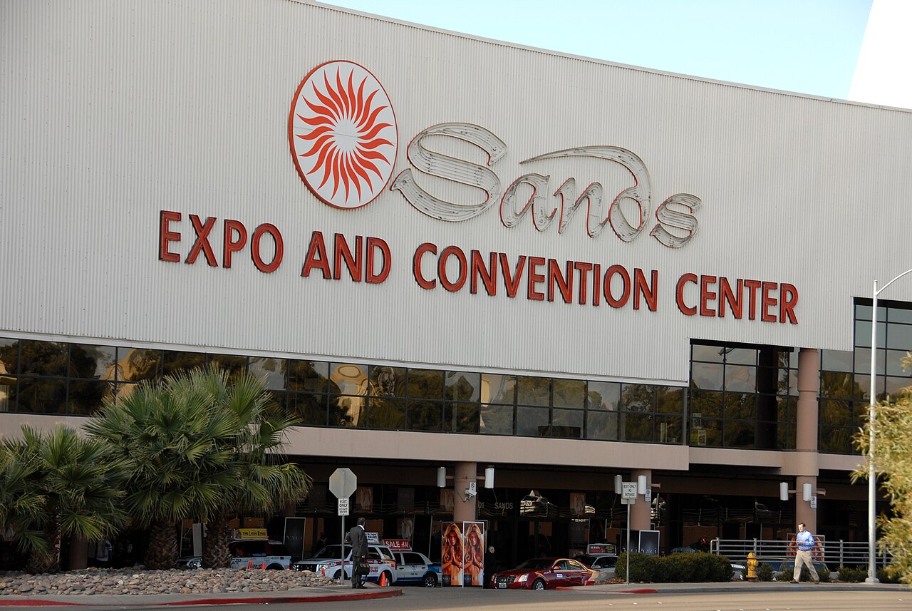 Main entrance of the Venetian Expo in Las Vegas, signed Sands Expo and Convention Center in 2010